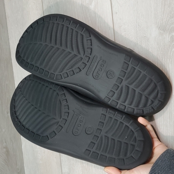 Crocs Mens Outdoor Rubber Sandals Flip flip shoes sz 13 - Picture 9 of 11